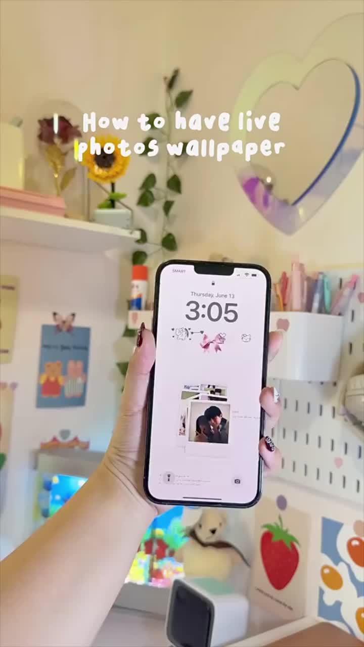 Customize your phone with diy wallpaper