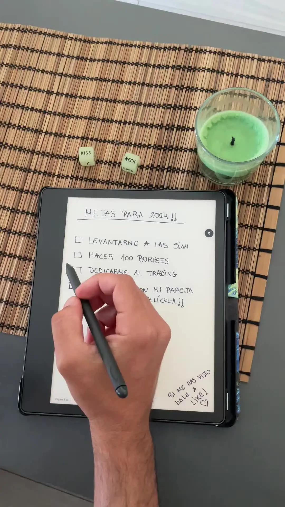 Haz un Match, tienes plan! Es facil y divertido. Crea tu juego, comparte y desliza! Descarga en IOS / Android ---------- Make a match, have a plan! It's easy & fun. Create your game, share and swipe! Download on IOS / Android #game #cards #streaming #movies #Series #tv #films #netflix #hbo #videogames #swipe #fun #friends #match #interests 