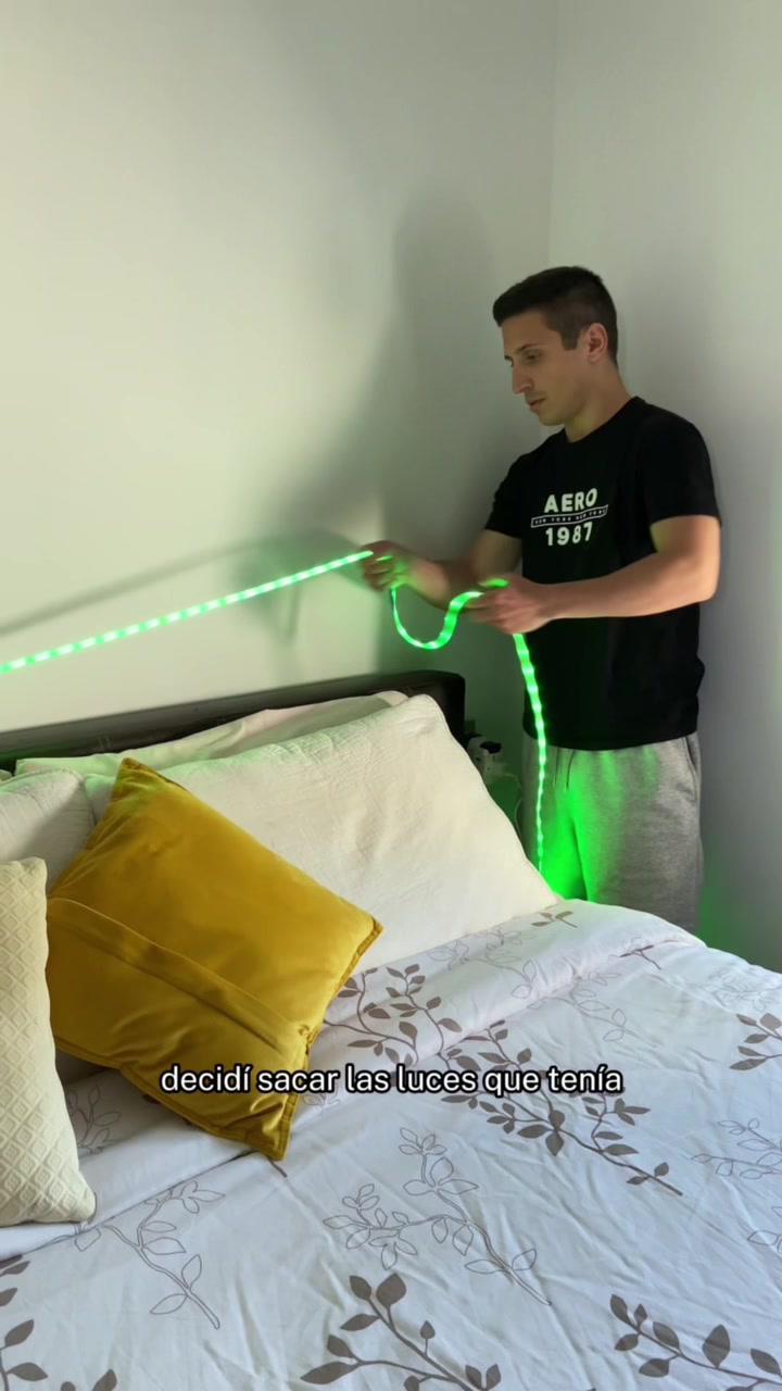 Qué compramos por 1 dolar en esta tienda? 🇺🇸🔥 @Temu tiene una venta flash de productos por 1 dólar en su app!  Para entrar en estas subastas de cosas por 1 dolar te dejo mi código de descuento: [dkq8973] 🔗 o también te dejo en mi perfil un enlace para que puedas hacerlo con un simple click. 🤑 El envío del producto es totalmente GRATIS y las devoluciones también por un período de 90 días 🙌🏻 #temufinds #temu #temuhaul #usa #miami #argentinosporelmundo #argentinosenmiami #traveltips #estadosunidos #fyp #parari