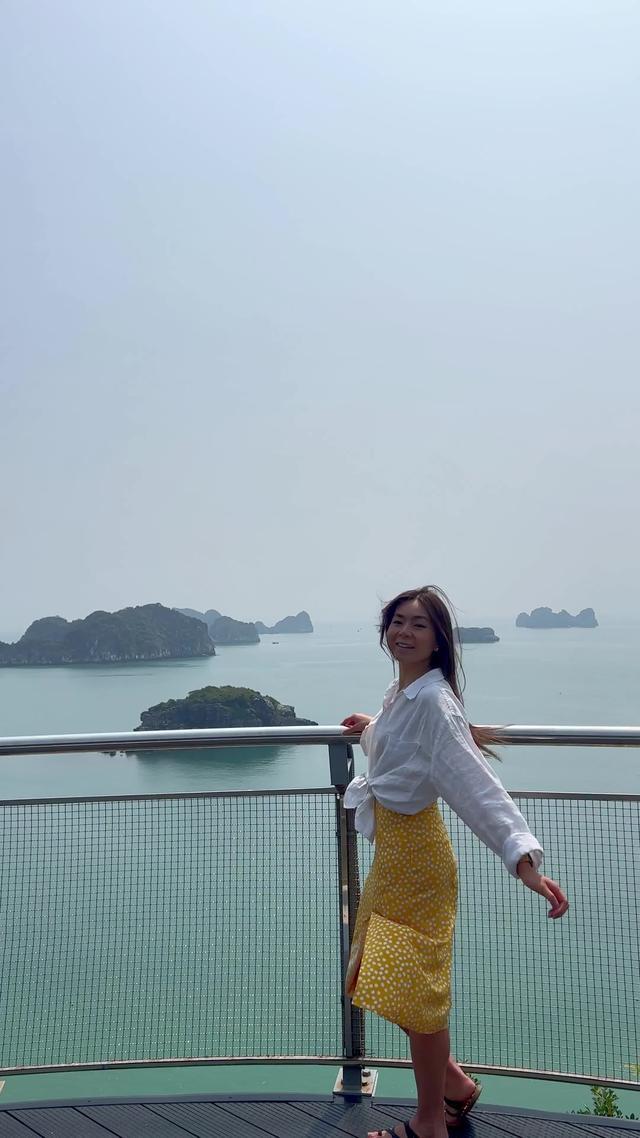 Download the Skyscanner app today! @katletran