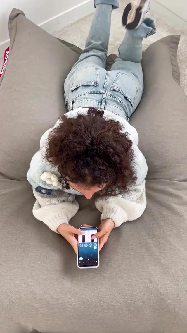 This piano game totally pops!