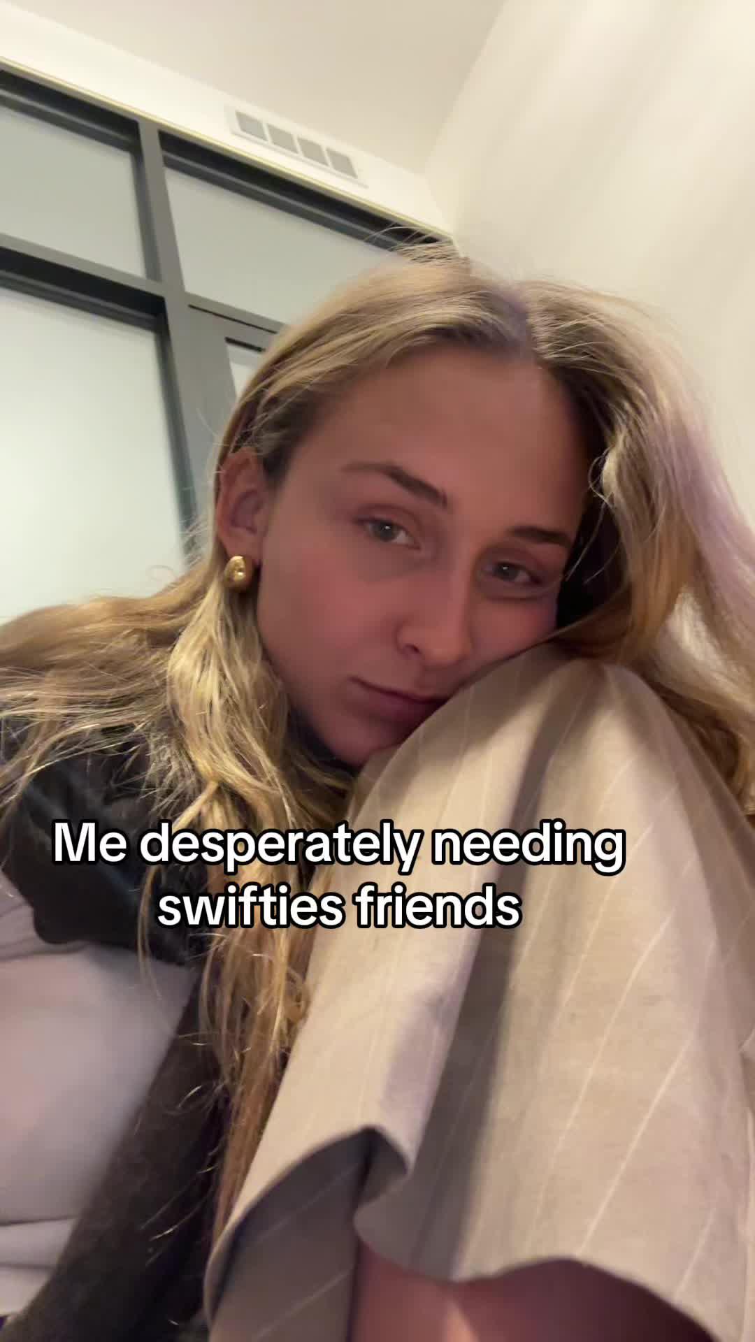 Come join us on Sidechat for a good time 🥳 #swifties #swifttok #taylorswift #erastour #taylorswift1989taylorsversion