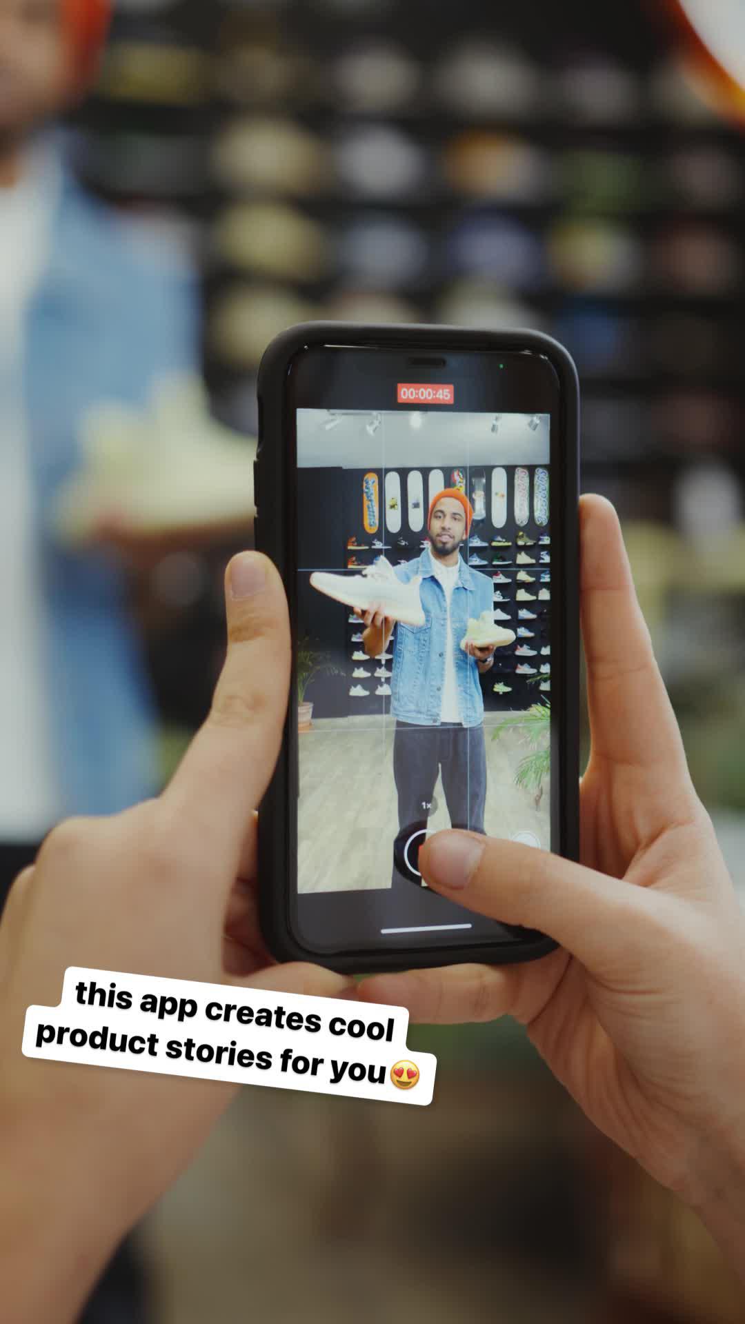 Create content for your brand socials - It's Artique app