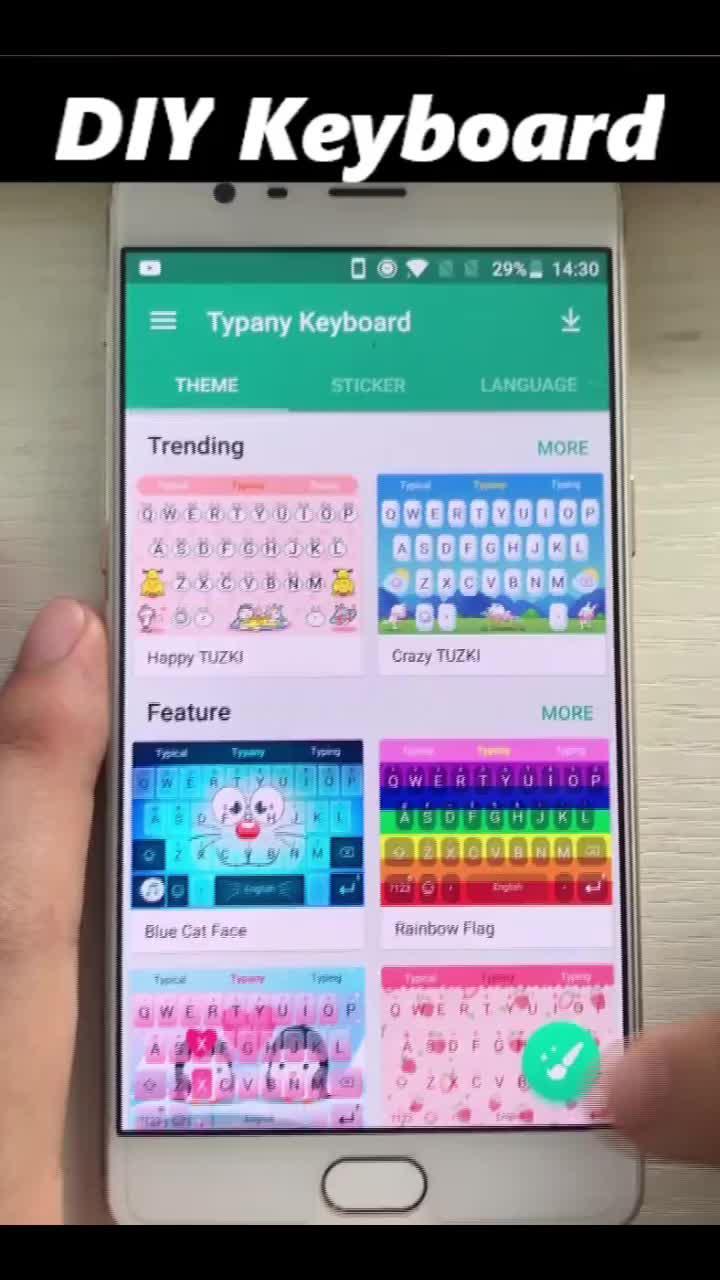 Enjoy a fully customizable keyboard