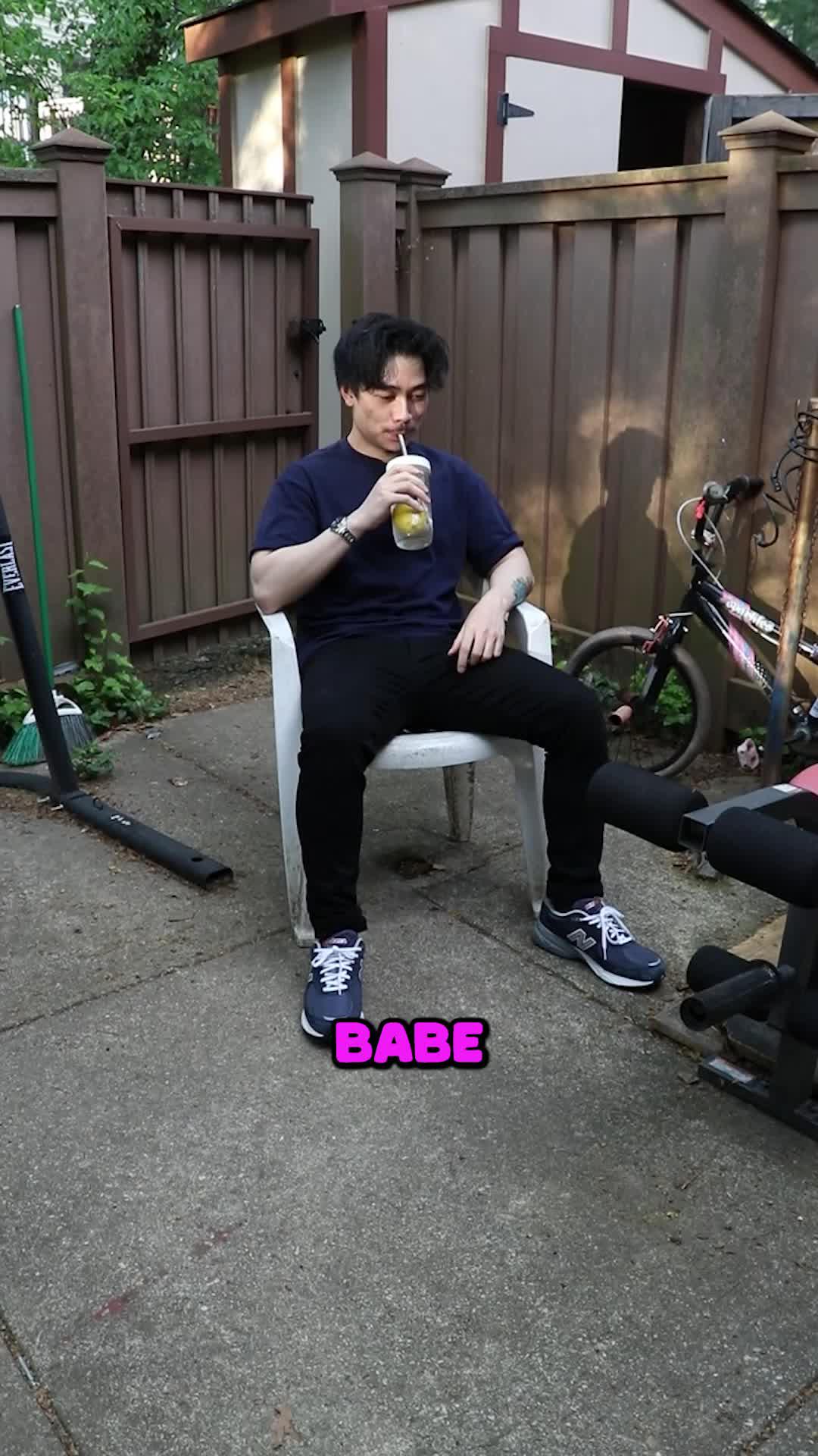 OMG! This casual  restaurant game is cute and addictive; relaxing and challenging at the same time!