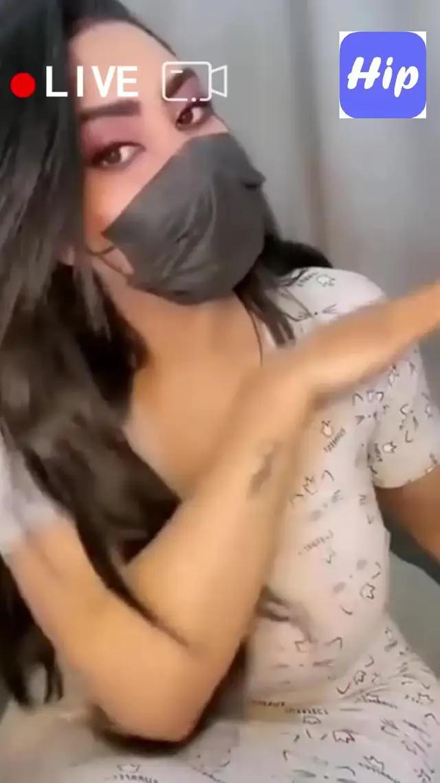 The fun is here. المتعة هنا.