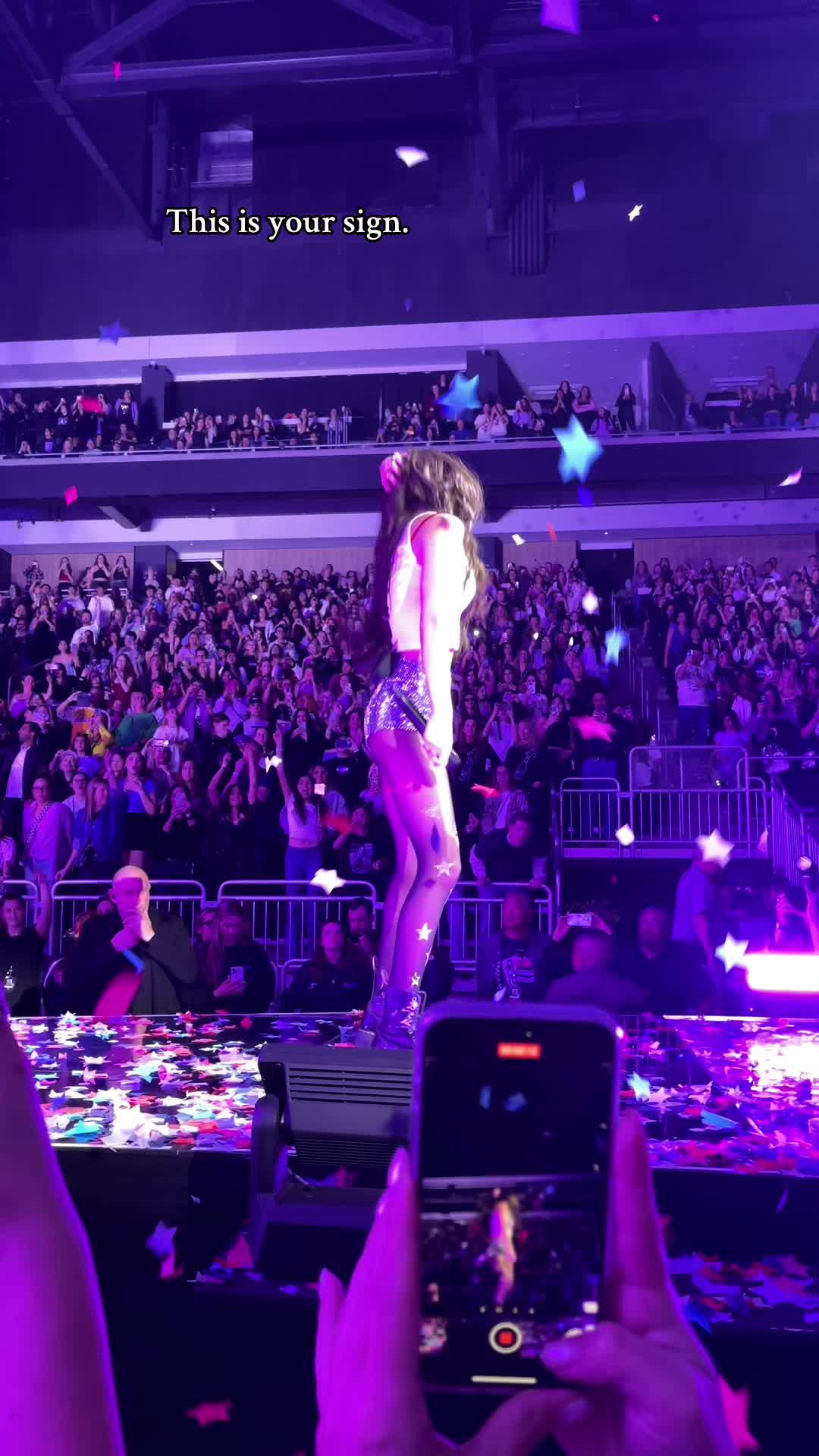 If you’re looking for a sign, here it is 💜 #tickpick #gutstour #oliviarodrigo