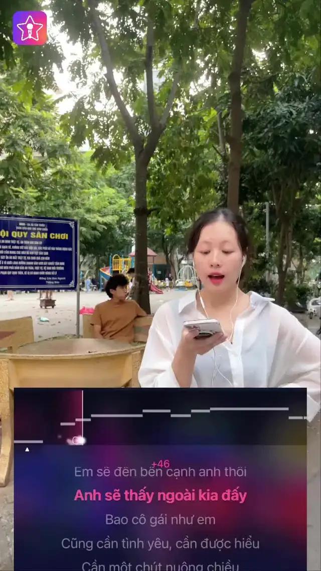 Muốn hát thì chọn StarMaker