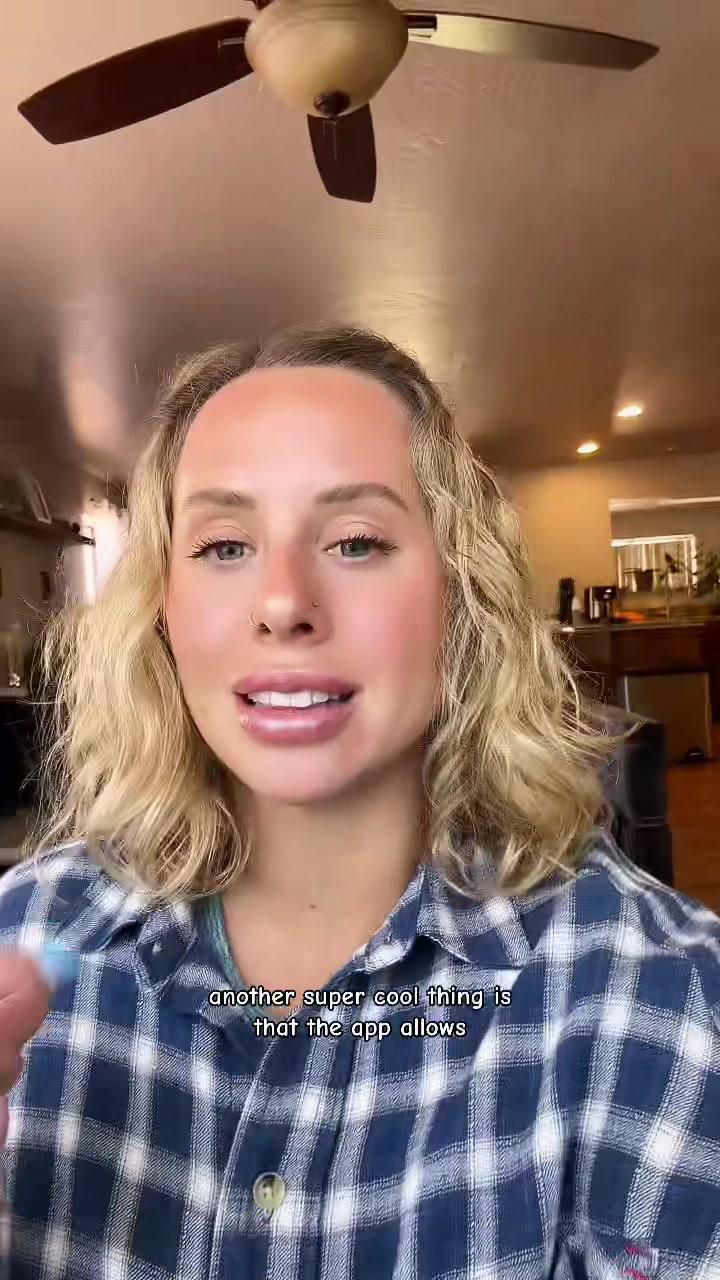 download @humanstreamsapp in the apple store today!   Disclaimer: My content is not therapy. It is for education and entertainment purposes only. This is not clinical advice. You can call 988 for mental health crises.  #mentalhealth #therapytiktok #therapytok #therapist #journaling #therapy #greenscreen