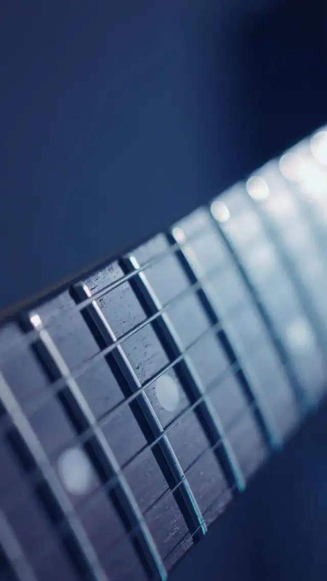 Dive into Blue for instant cashback and 2-for-1 deals! Download now and explore the sea of savings.