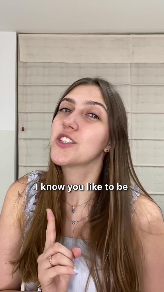 Amazing themes & wallpapers for your iPhone.