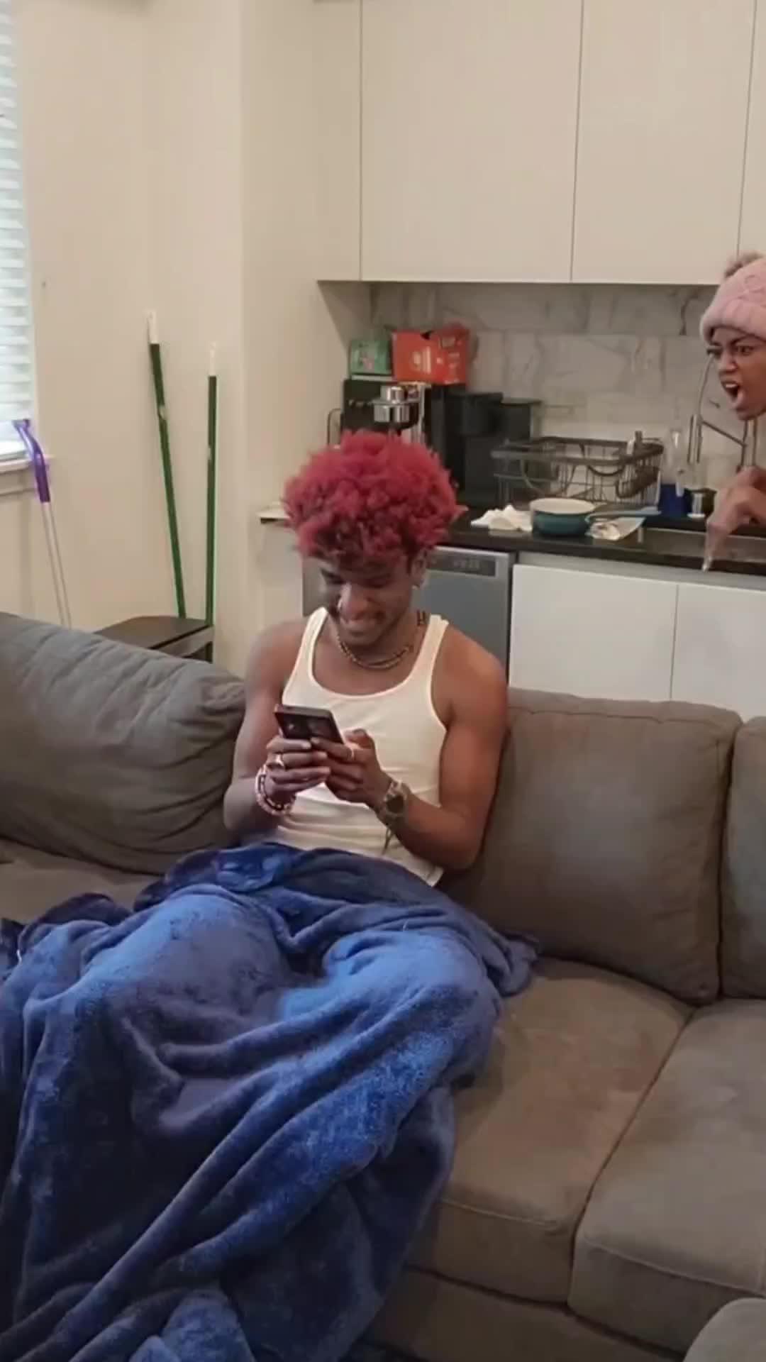 Create your avatar and meet new friends!