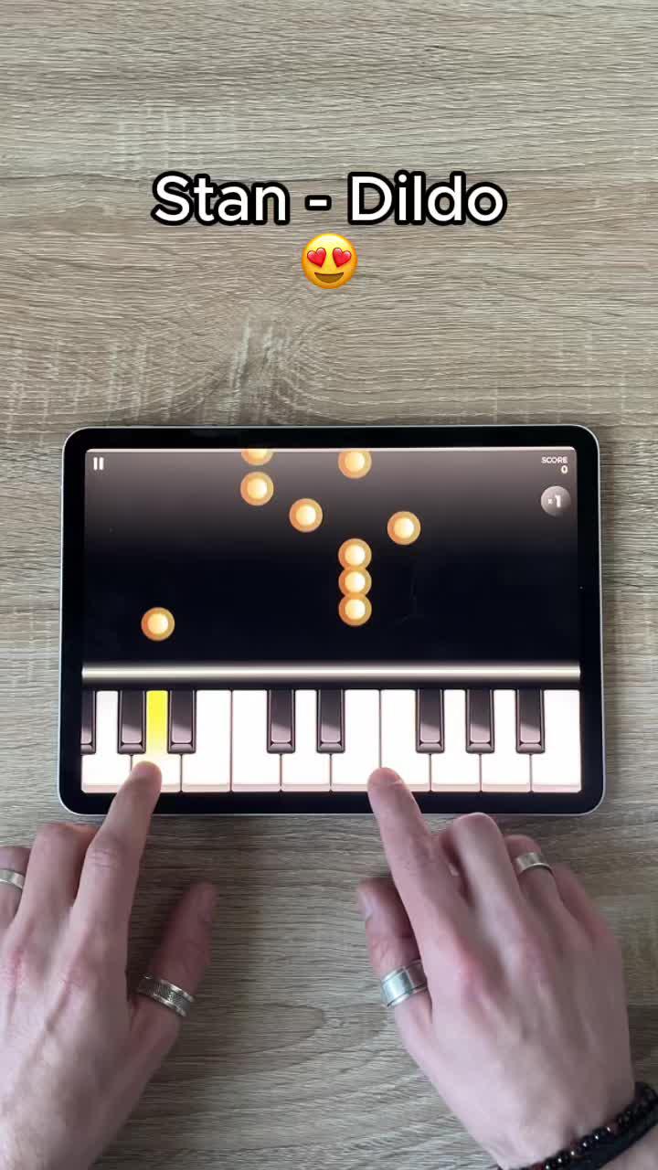 Do you want to play your favorite songs on the piano?