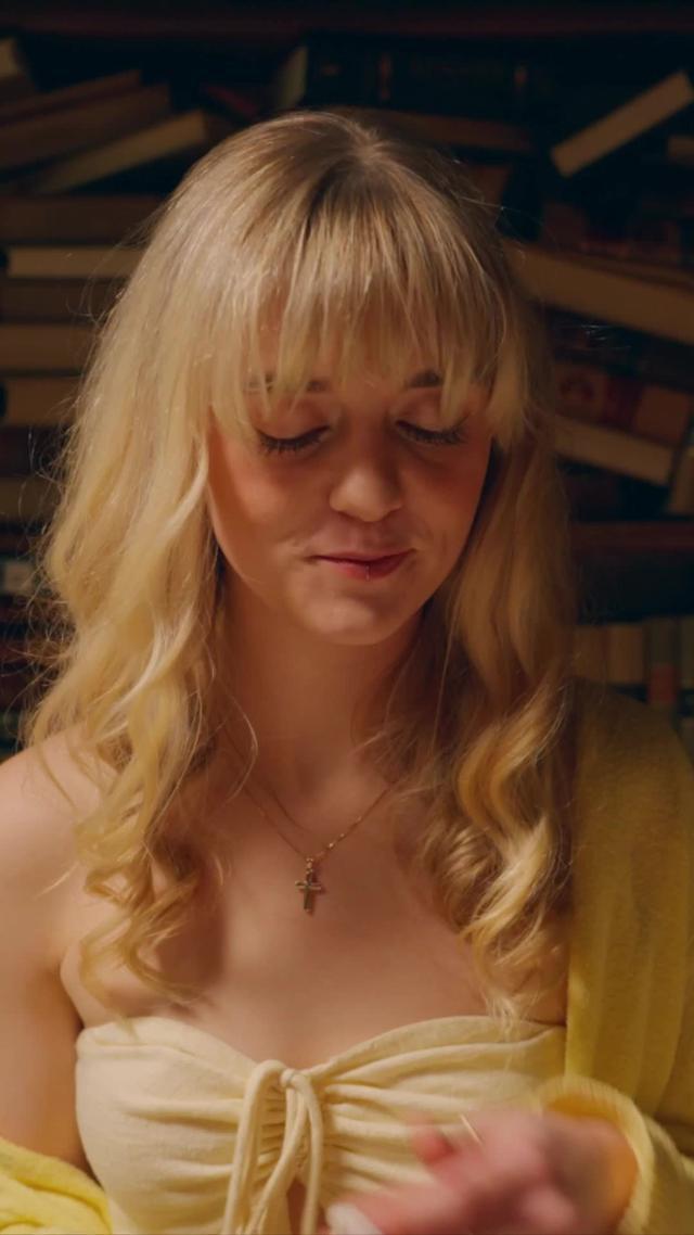 The Glitter Card is a new no-hidden-fees, instant-discount debit card.