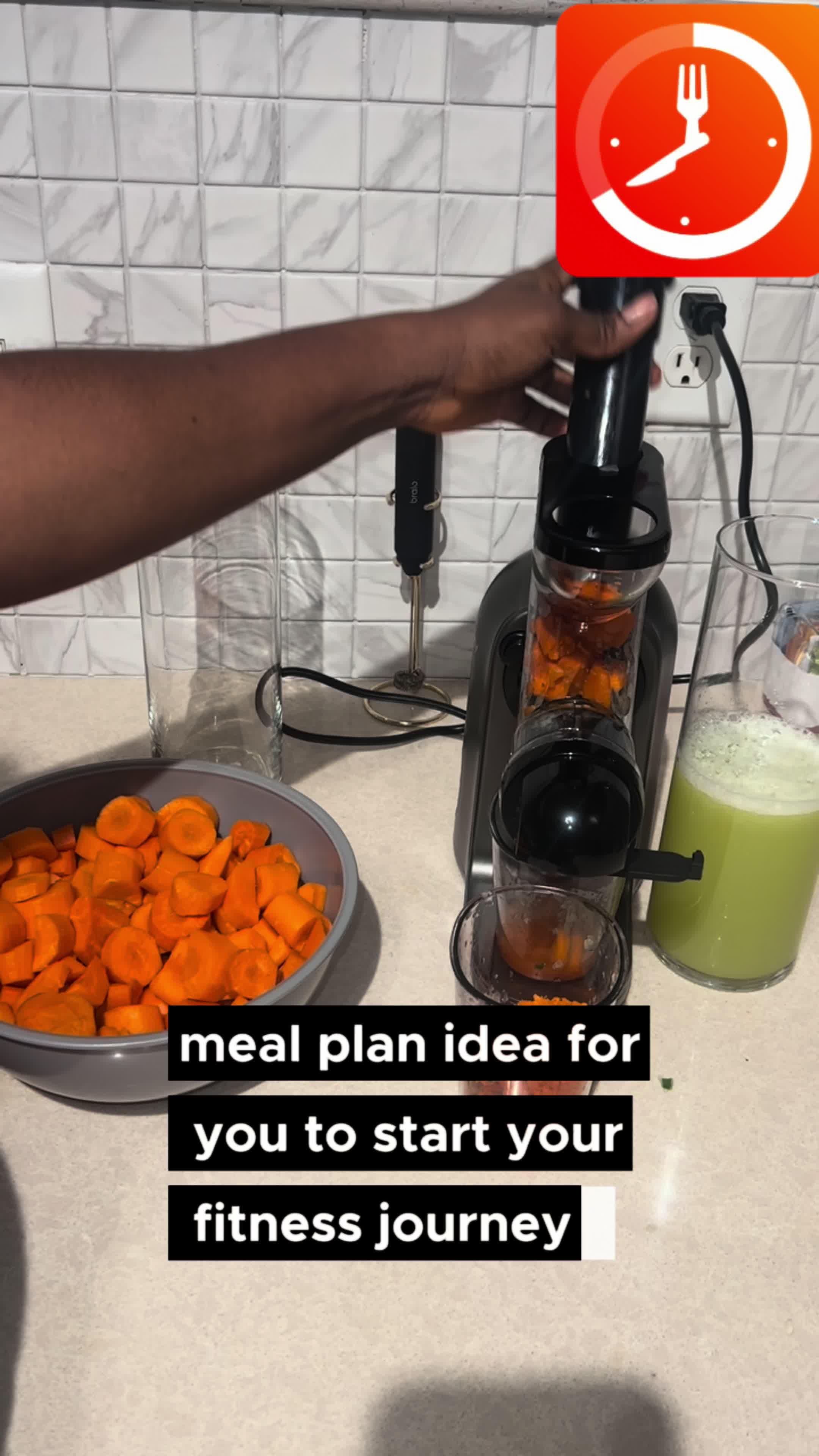 No more calorie counting! Creating a calorie deficit has never been easier with Eato.