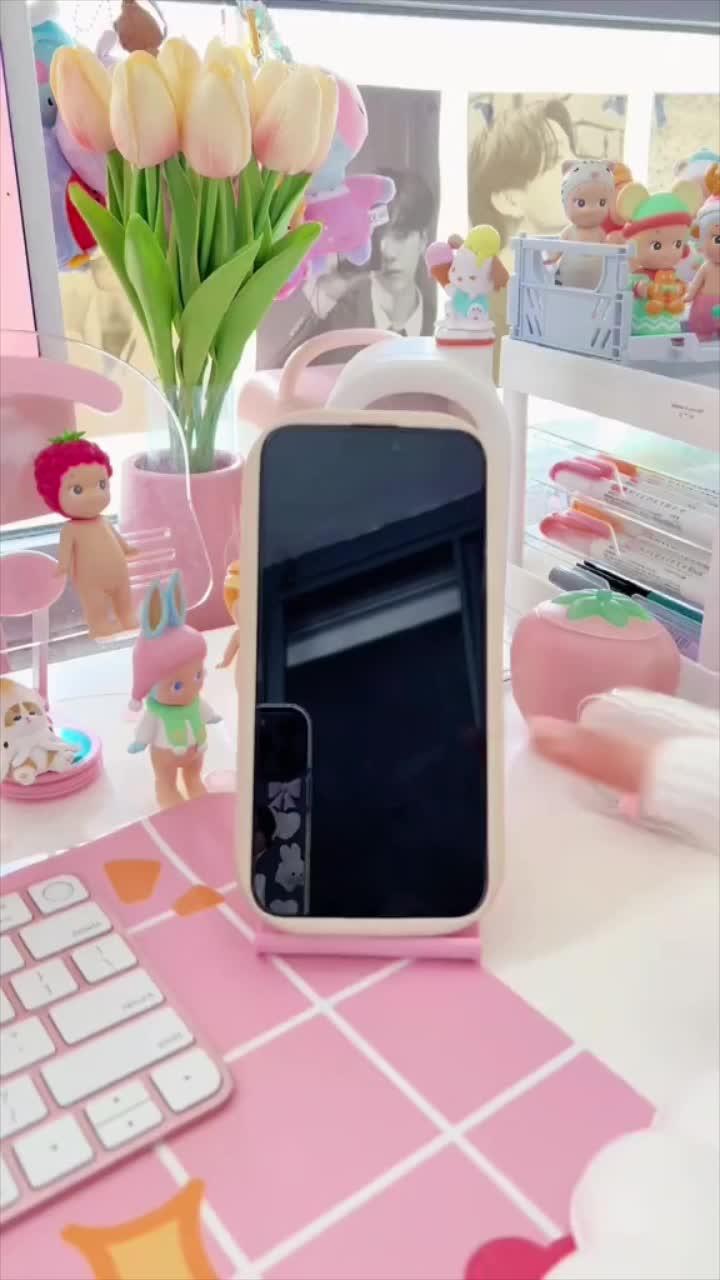 Over 1000 + wallpapers!