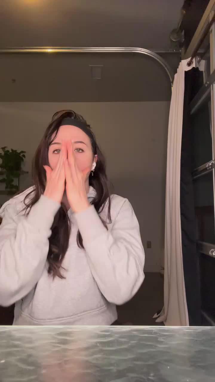 Get a good night’s sleep and learn your patterns with Sleep Tracker.