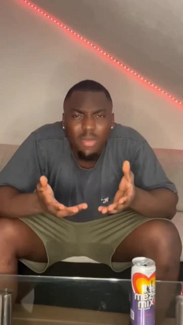 Love is Blind: Germany x Mezzo Mix Jetzt den QR Code scannen & Chance auf coole Preise sichern!