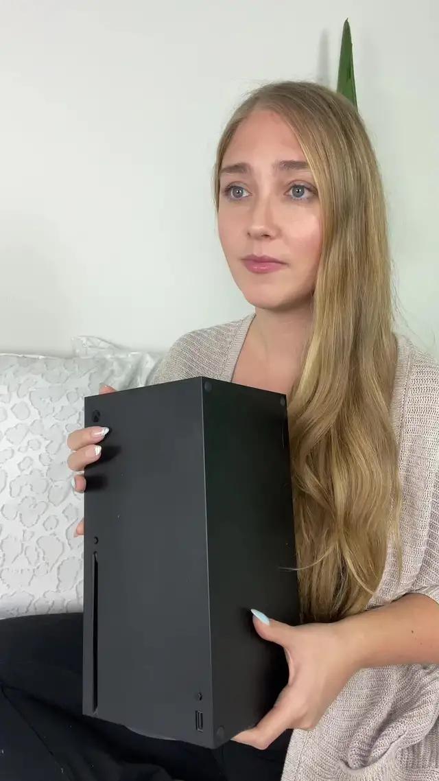 Remove & change the background from your images in seconds!