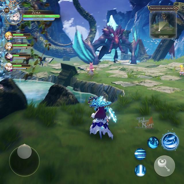 Tired of fighting solo? Team up with your friends to defend against evil army in Tales Noir!