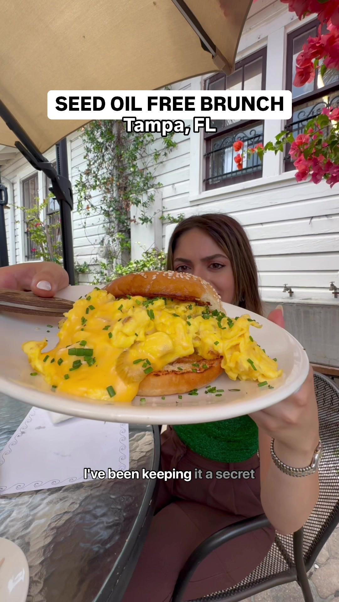 🌿SEED OIL FREE BRUNCH🌿 @Seed Oil Scout is a game changer!!! It helps you find all the restaurants and chains near you that don’t use seed oils but only use healthy and natural oils!🔥  We found @psomi restaurant on there and OMG the food was just next level. They only use avocado and olive oil🥑🫒 Get the @seedoilscout app to find more amazing spots like Psomi💚 #seedoilscout #seedoils #greekfood #greekcuisine #loukoumades #gyro #tampafl #healthyeat #tampafood #tampafoodie #brunchlover #brunchtampa