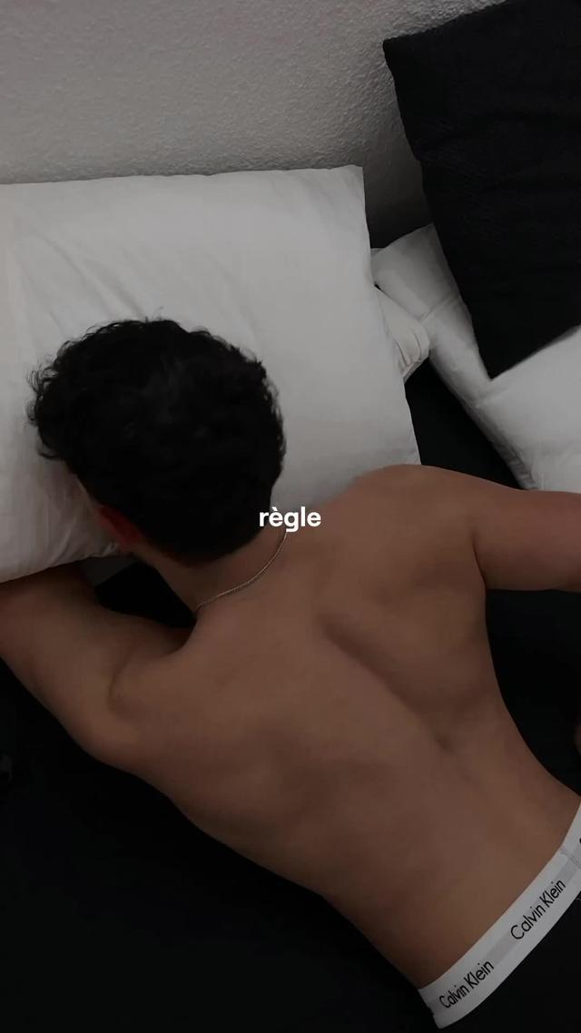 Suivez les marchés de la cryptomonnaie et de la bourse en toute simplicité.