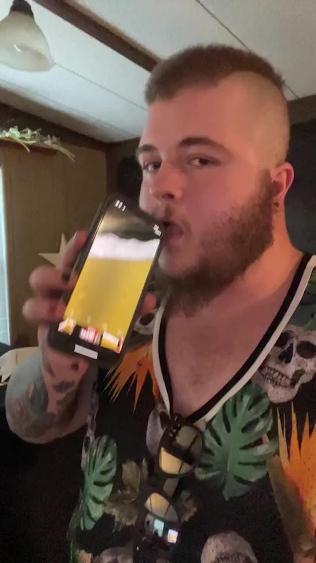 Let's make a cup of milk tea.