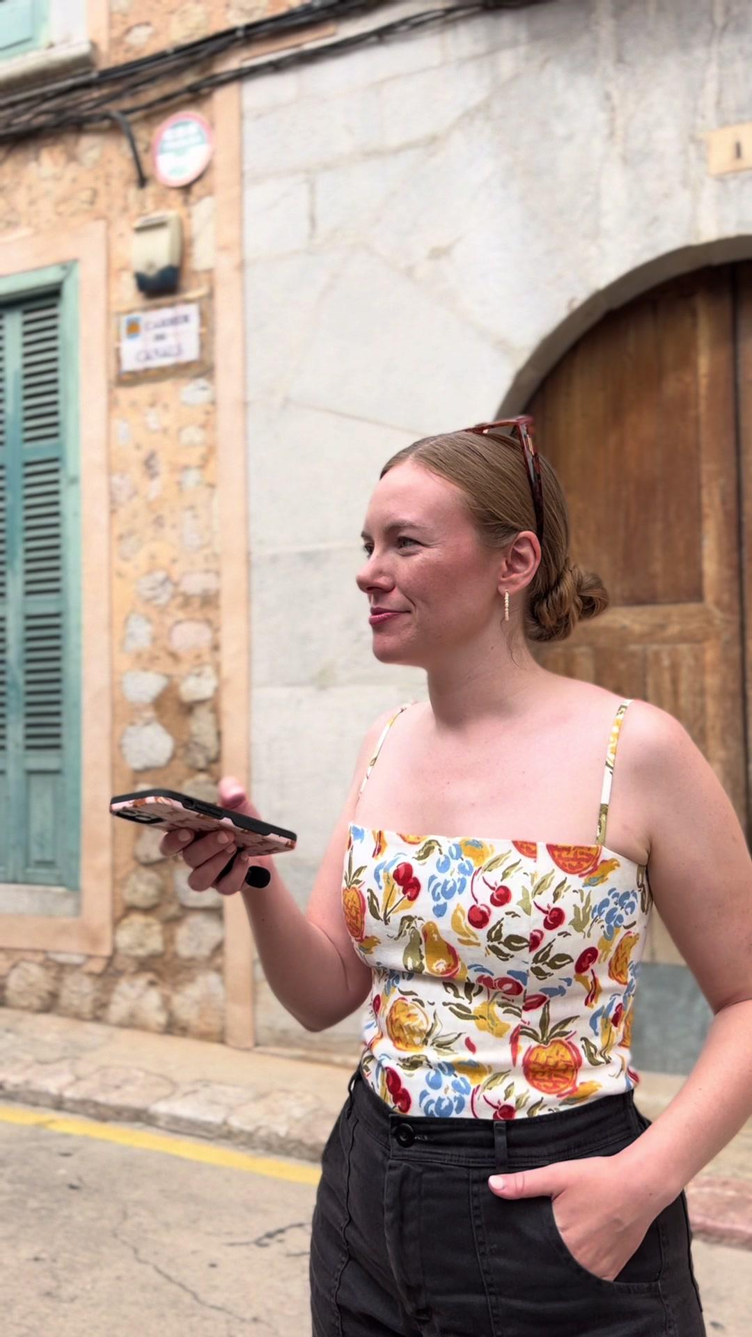 How do you get around not speaking the language? 🇪🇸 Link in bio to download! 📱  #ad #speakandtranslate #languagelearning #speakspanish #travelcommunication #teavelcommunity #translation #translationapp