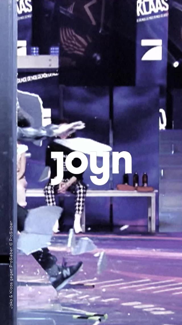 Ihr Gegner ist groß, rot und mächtiger denn je: Joko & Klaas fordern gemeinsam ProSieben heraus.