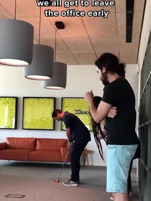 Challenge your friends to a Golf Battle!