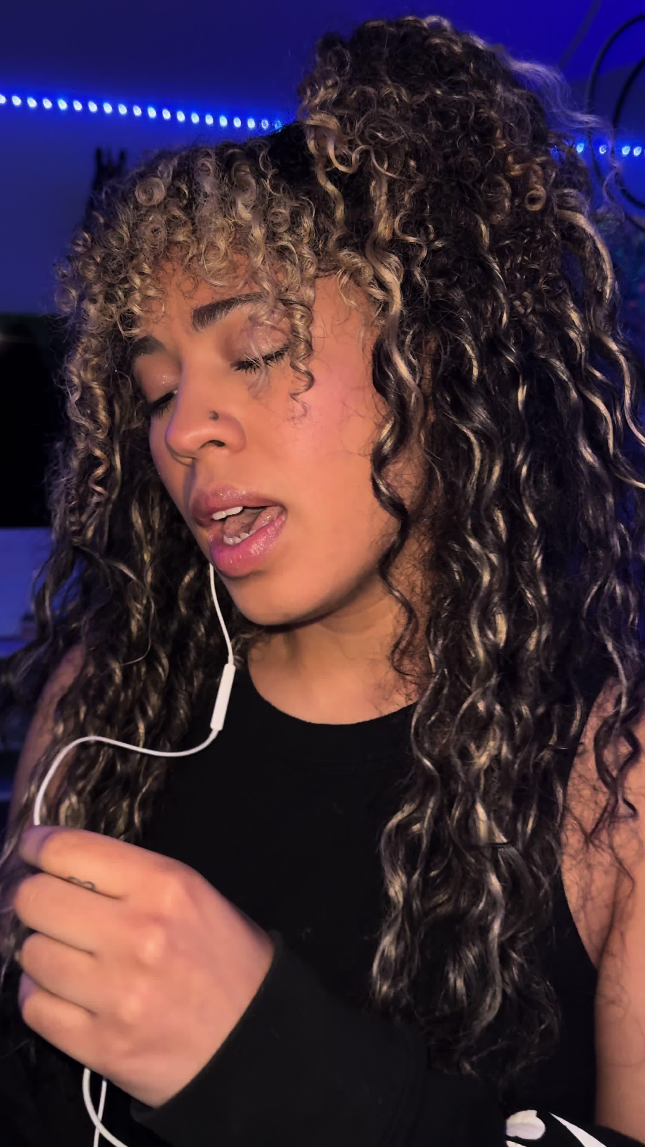 Unleash the Singer in you and Enjoy Singing from Today!