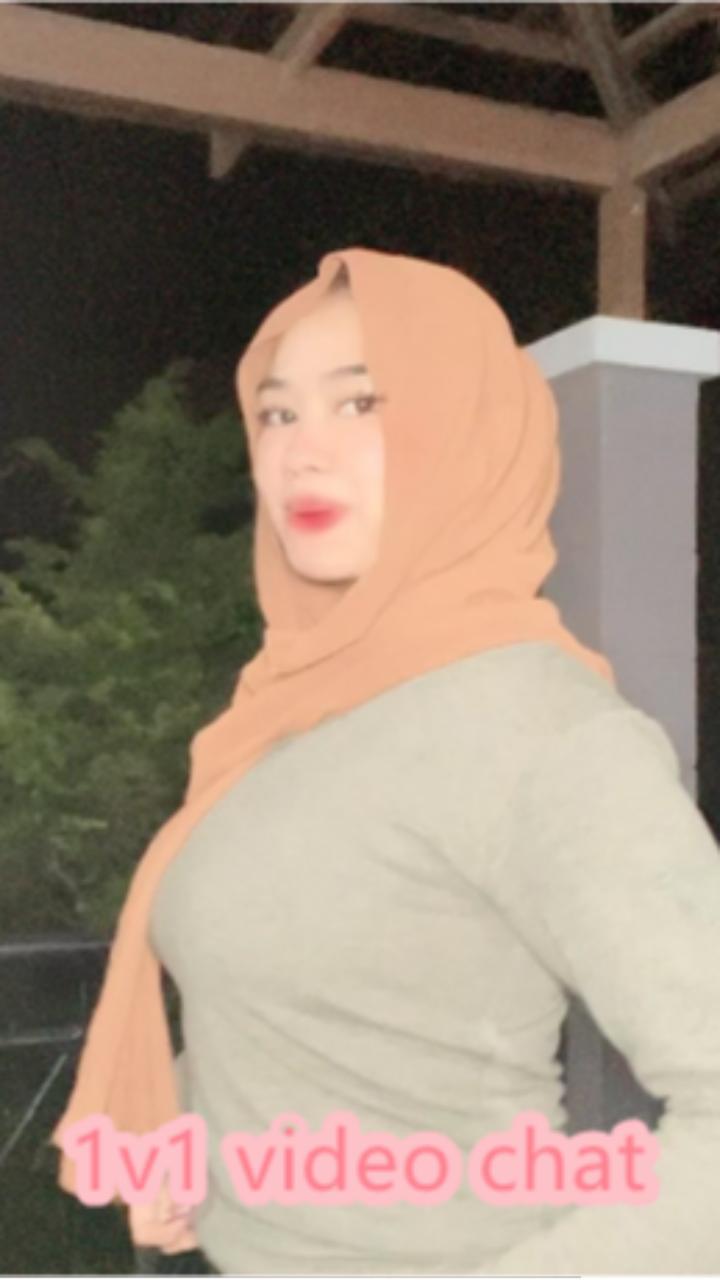 Watch and chat online, FREE!