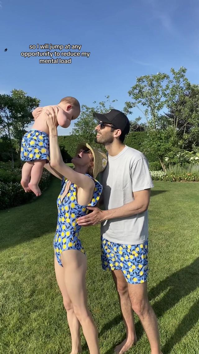 Vacation vs. trip?! 🤷♀️ Lightening my mental load just a little by booking our @Lyft ride to the airport a month in advance. Lyft’s on time pickup promise for trips to the airport this season is pretty amazing…if they can't match you with a driver to get you there on time and you wind up needing another ride to the airport, Lyft will cover the cost! Even if you take an Uber (!!!) 👍 #LyftPartner #ad