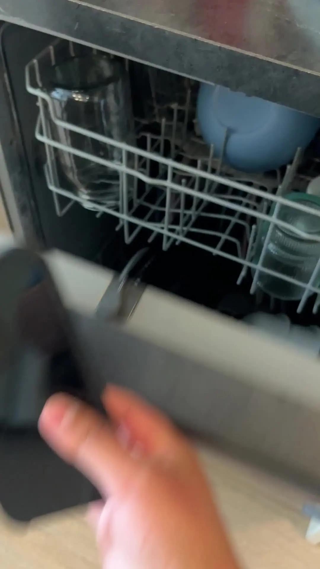 AI is on your keyboard now! Try this keyboard extension ASAP.