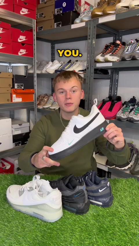 Never overpay for sneakers again! 👟 £1 No reserves only on TILT 🛸 #fyp #viral #sneakers #fashion