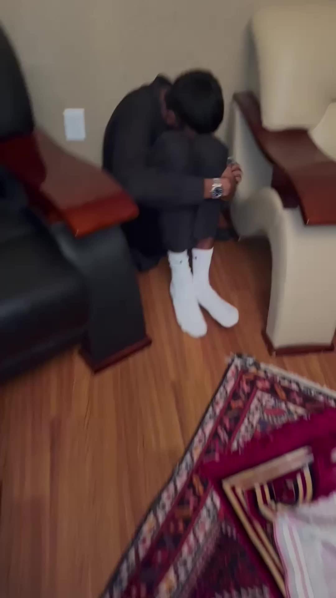 Map your safety route with real-time crime updates!