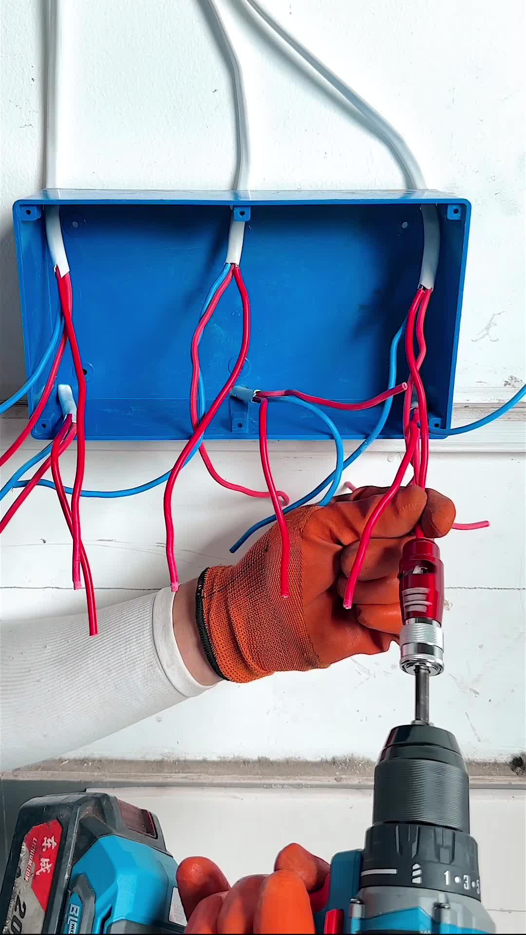 A perfect gift for any DIYer or home improvement enthusiast✨🫡 #tool #homefinds #temufinds #temu #temushopping #temuhaul #shopnow #instagood #foryou #foryourpage #fyp #trending #savemoney #shopping