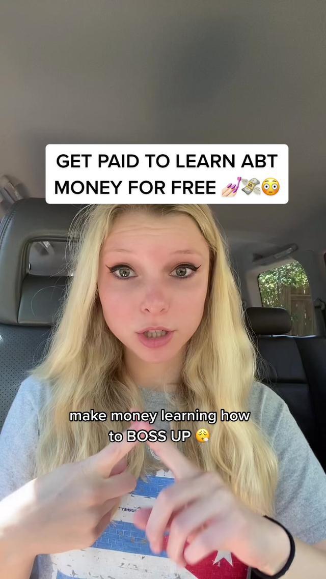 #ad money doesn’t have to be confusing w @Zogo Finance 💓 #zogo #makemoneyonline #femaleempowement #femaleentrepreneur #bossbabeenergy