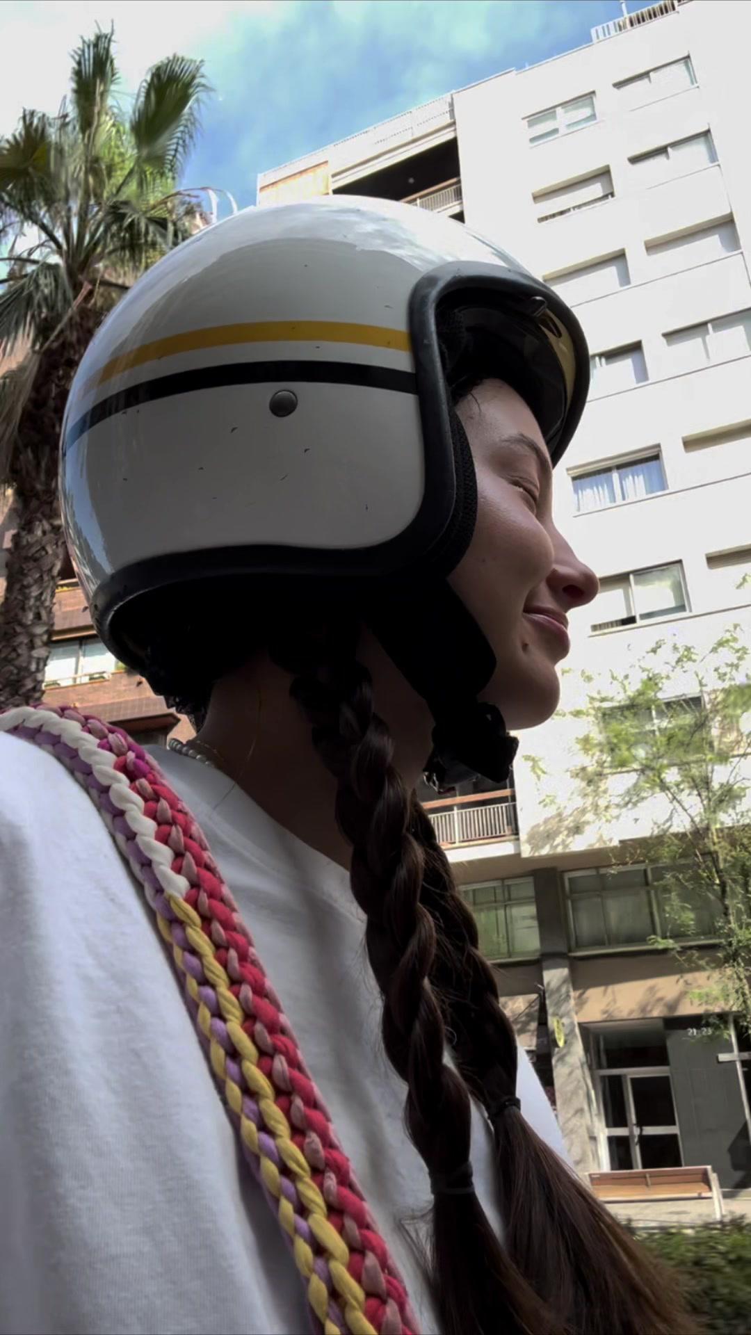 June, July, August, whatever… Every month is a good month with (un)real presets 😏 #unrealapp #unrealpresets #unrealbazh #photoeditingapps #uniquepresets #photoediting 