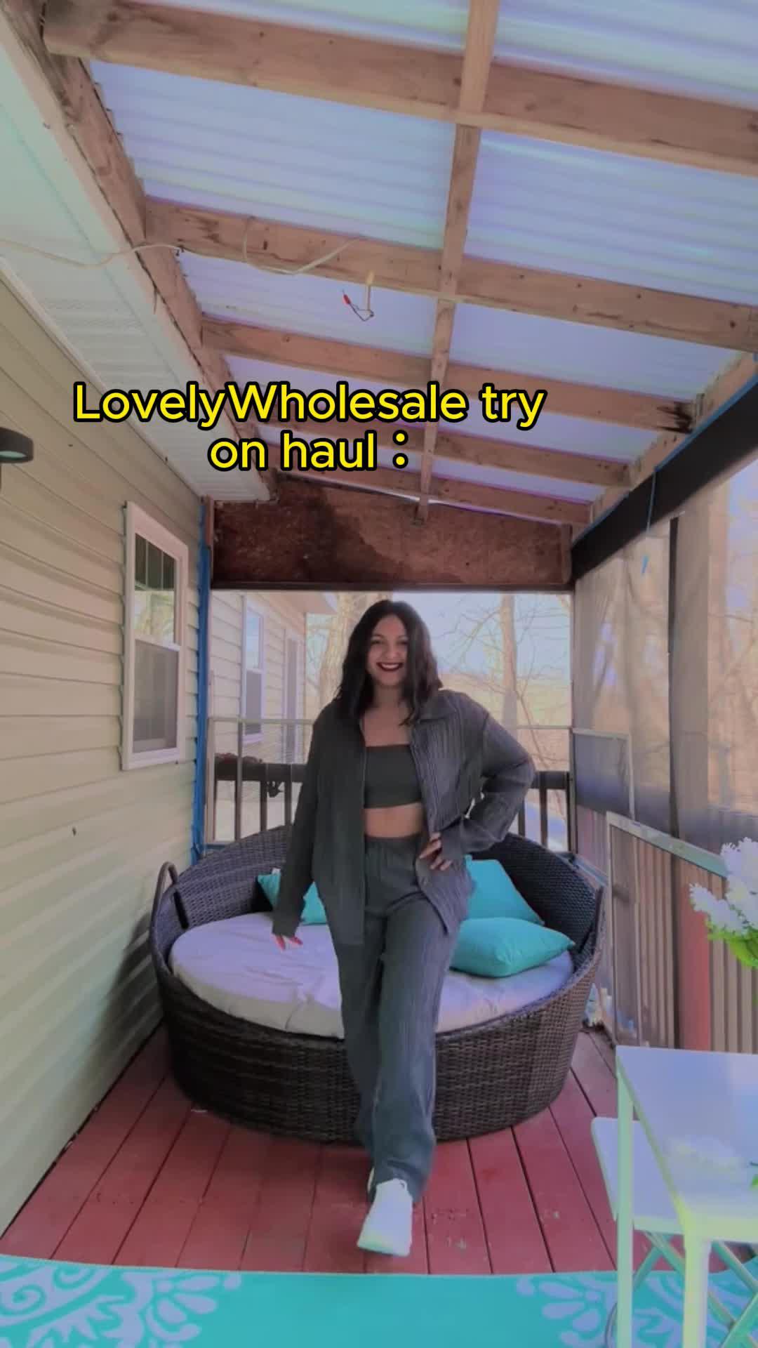 Do you like unique and affordable clothes? LovelyWholesale has a wide range of sizes, colors>>