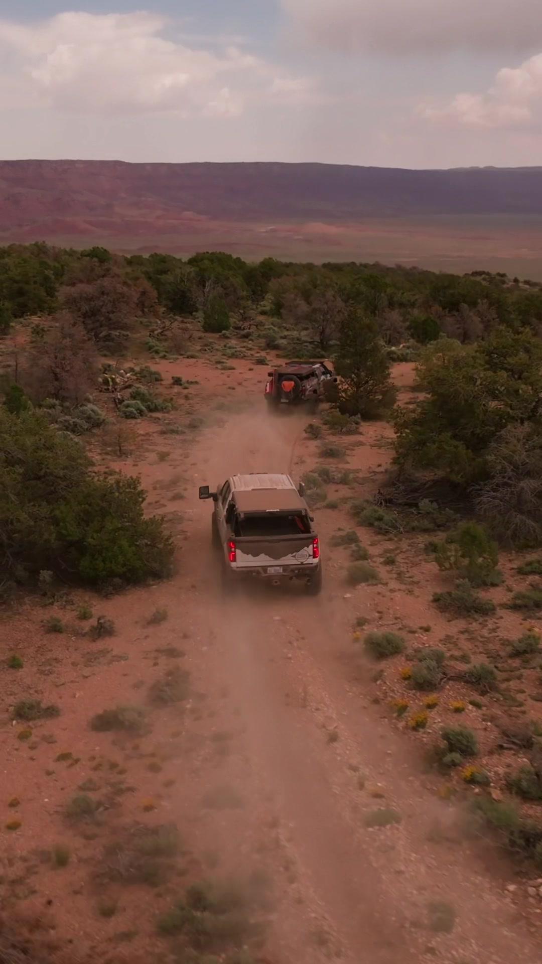 Cool desert nights and warm days call for epic camping spots!  ##onxmaps##onxoffroad ##onx##offroad##camping##overland##explore##map@@Hollie Fowler 💋 @@Talon Sei
