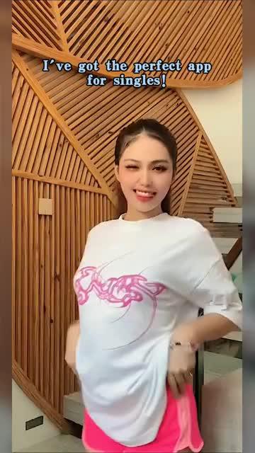 Uninterupted 1 on 1 call with pretty girls