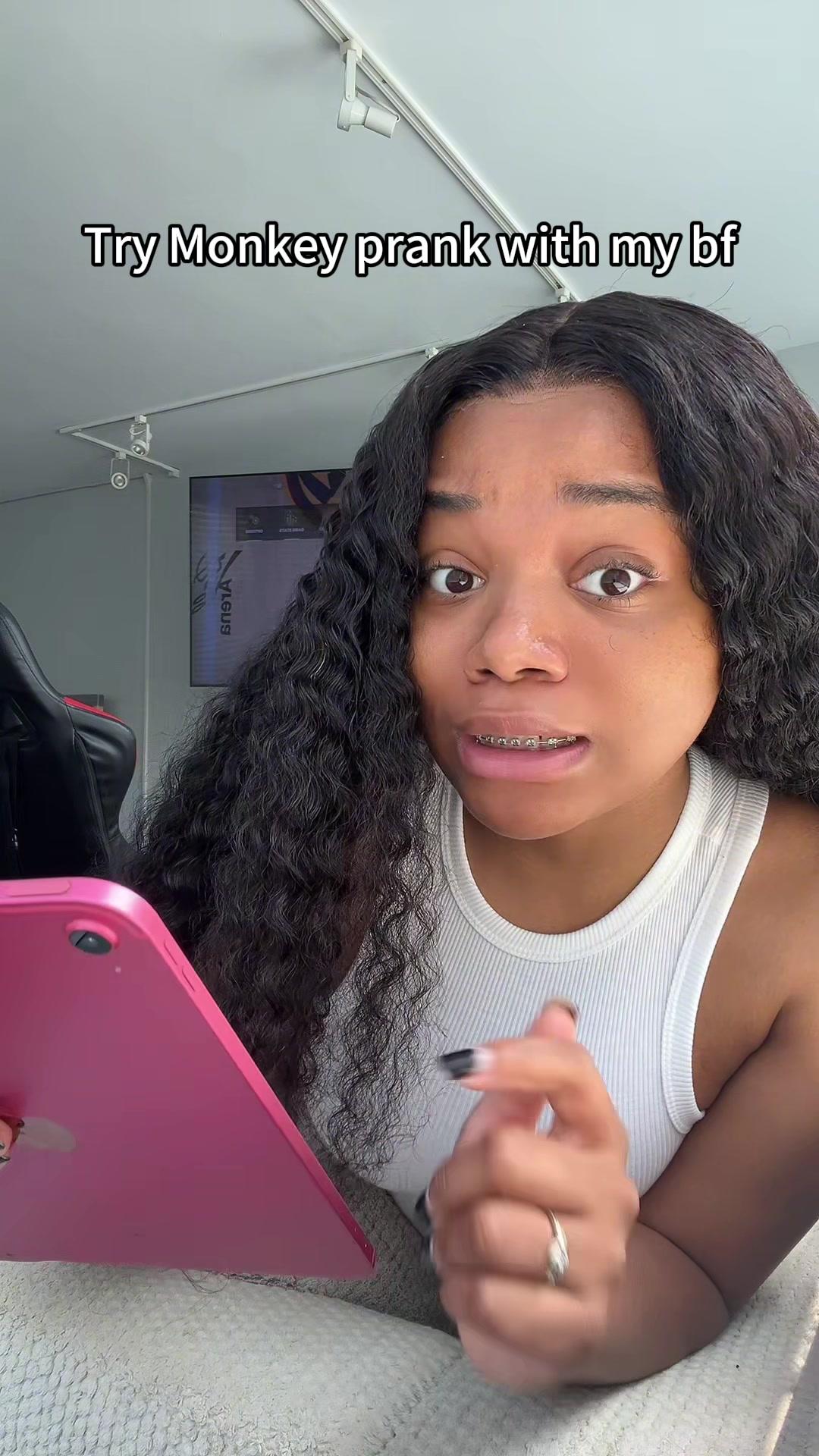 How to make your boyfriend get annoyed 🤣 #Monkeycool #couple #prank #funny