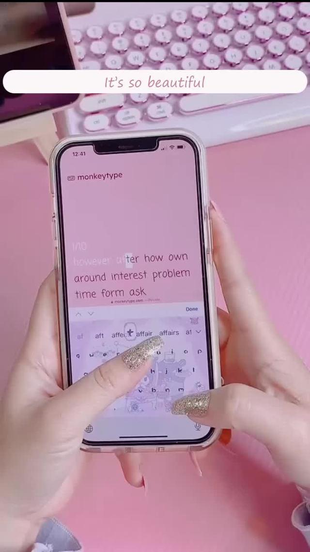 Un clavier unique pour votre téléphone. Téléchargez-le et essayez-le !