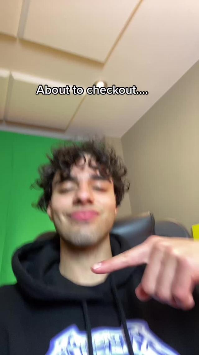 If only there was a way 😩 #delayed #food #foodtiktok #cheaptok