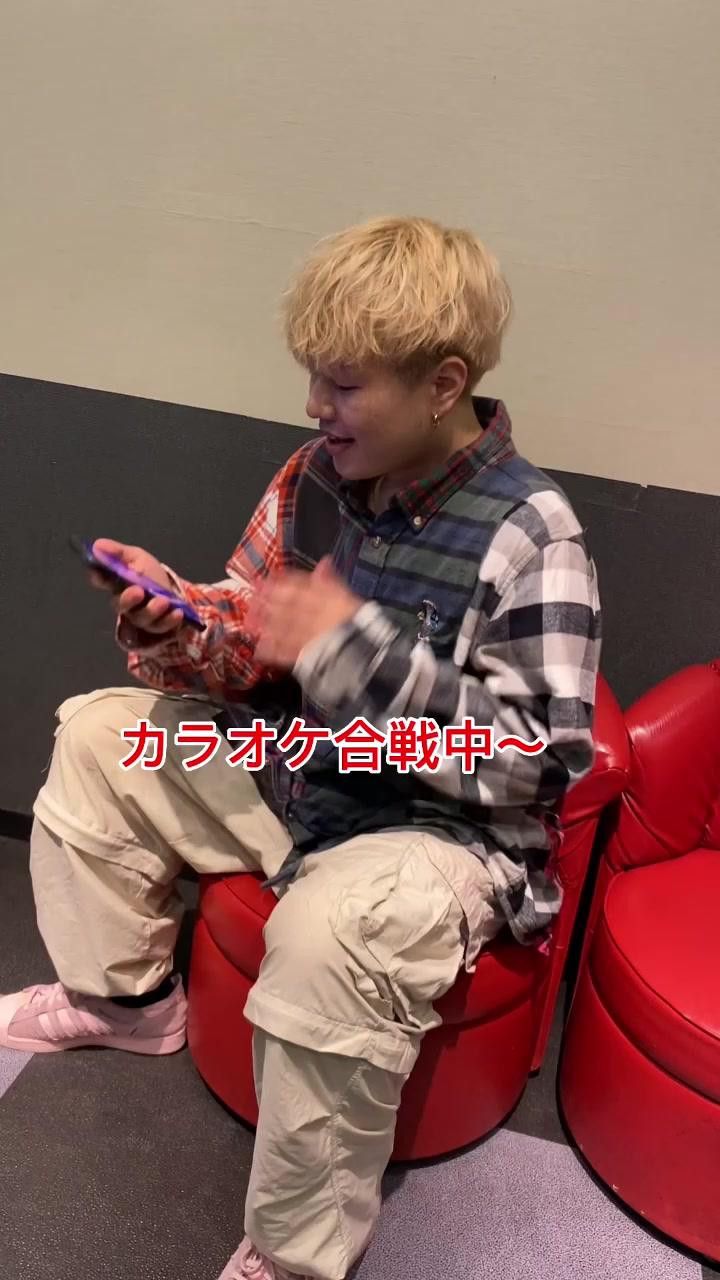 今流行りのカラオケ合戦に挑戦した結果が...w#weplay #ウワサノヤツラ #ミックスボイス #歌ってみた #カラオケ #歌うま #いつか