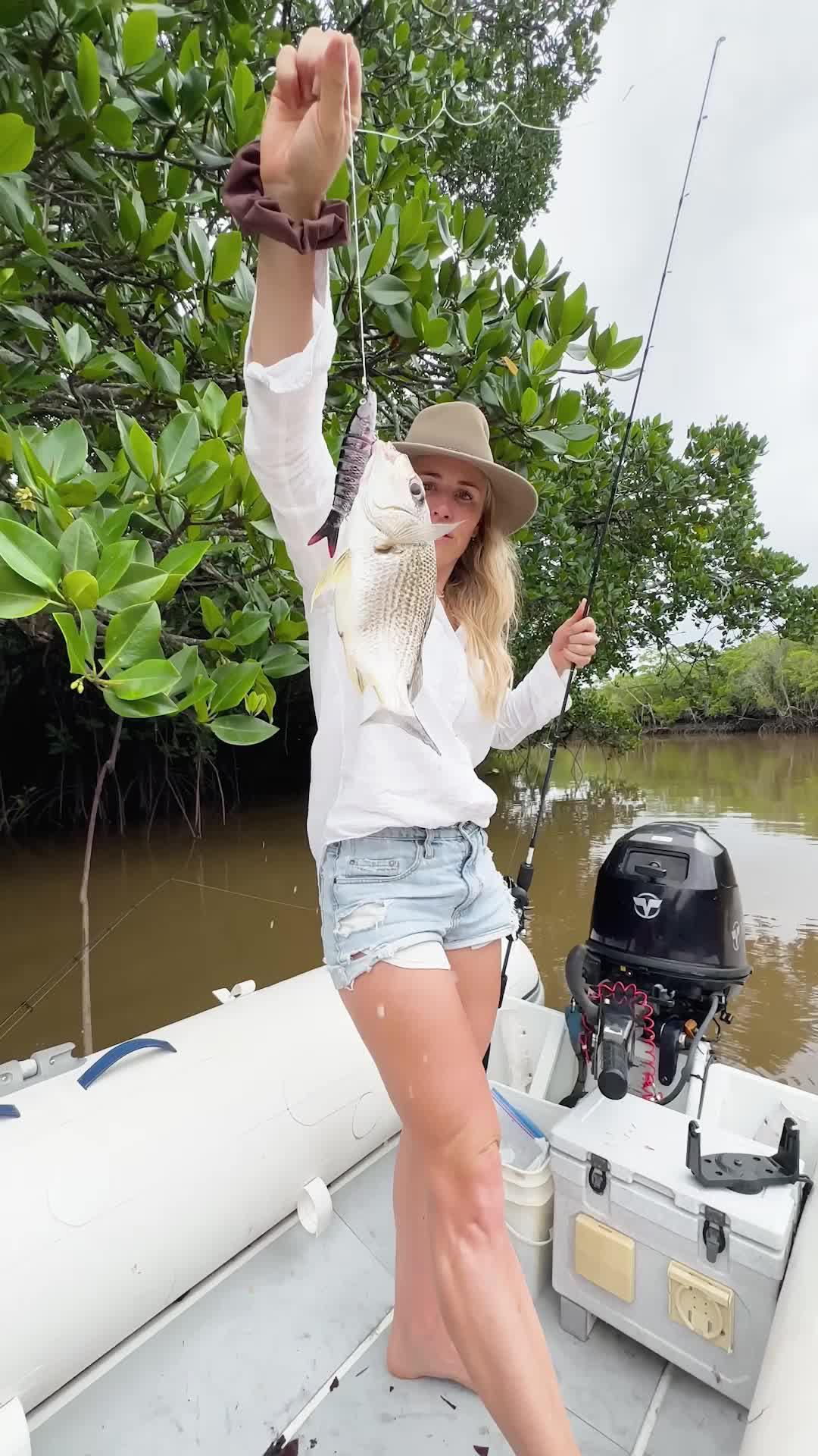 Catch your record-breaker with these vibrant fishing lures! 🎣💥 Realistic swim, irresistible to fish! #FishingLure #BigCatch #AnglingAdventure #FishingGear #OutdoorFun #GoneFishing #TemuFinds #GetHooked