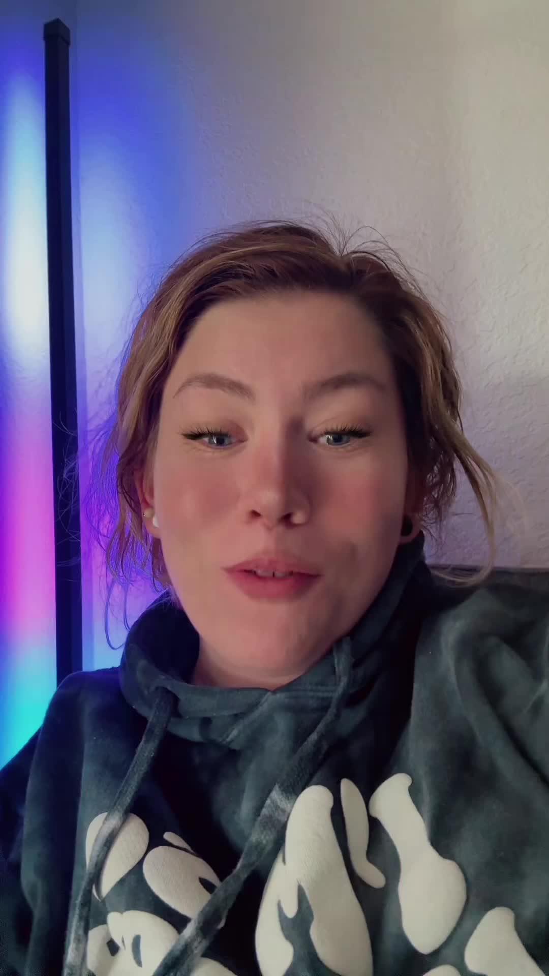 It's a diary for those who live in good times.