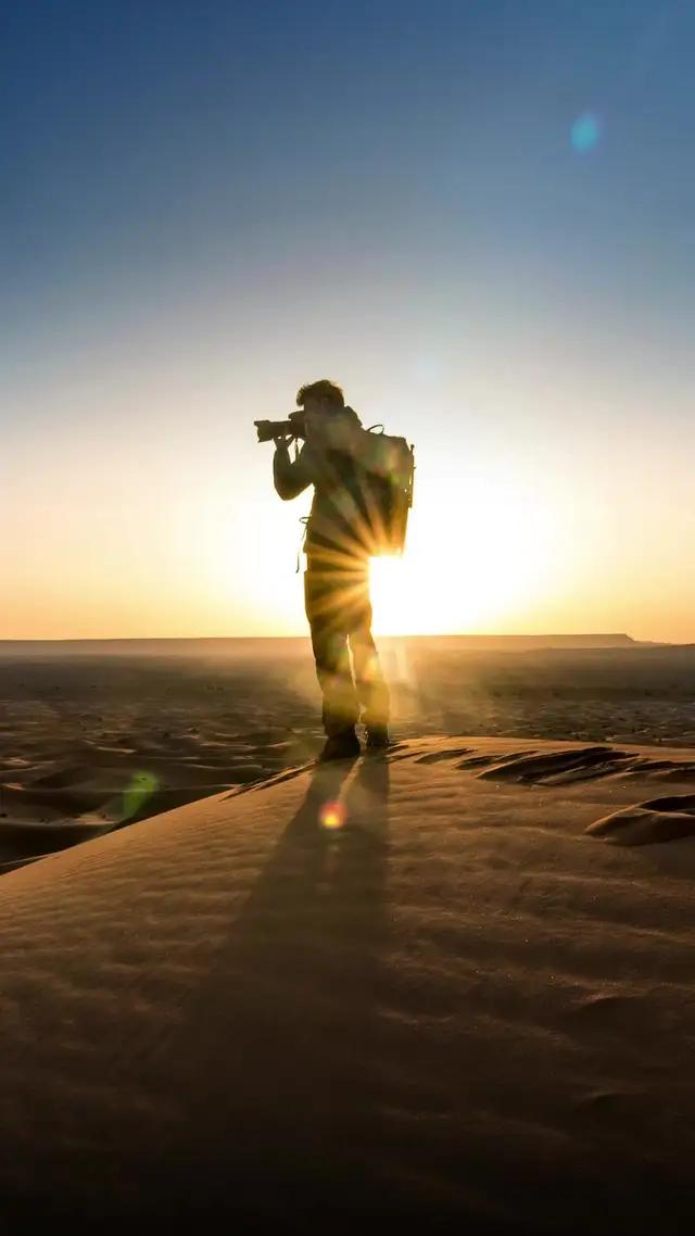 عالم من الخدمات المصرفية الاستثنائية بانتظارك مع تطبيق حيّاك من بنك أبوظبي التجاري 