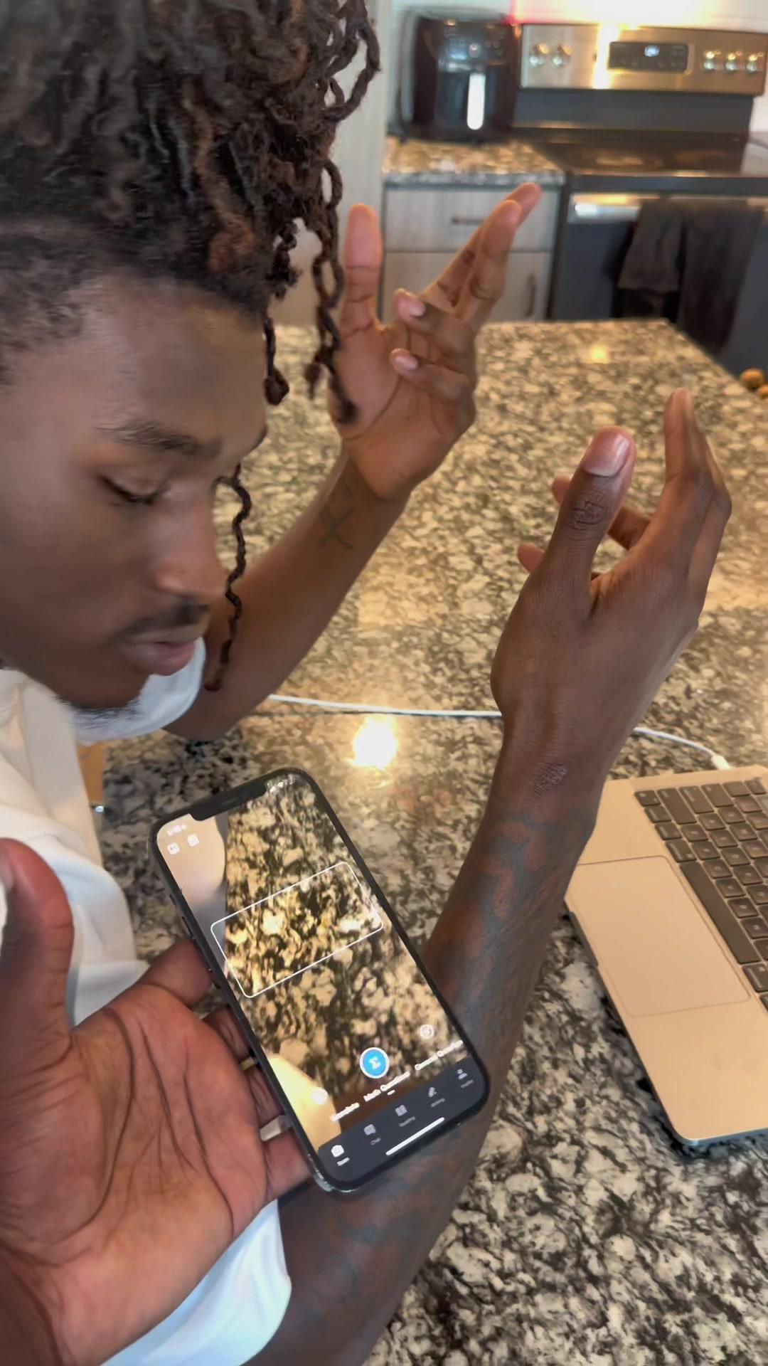 I would of probably stayed in school if i knew of this😂😂🤦🏾‍♂️ #questionai #studywithquestionai #chatbot #characterai